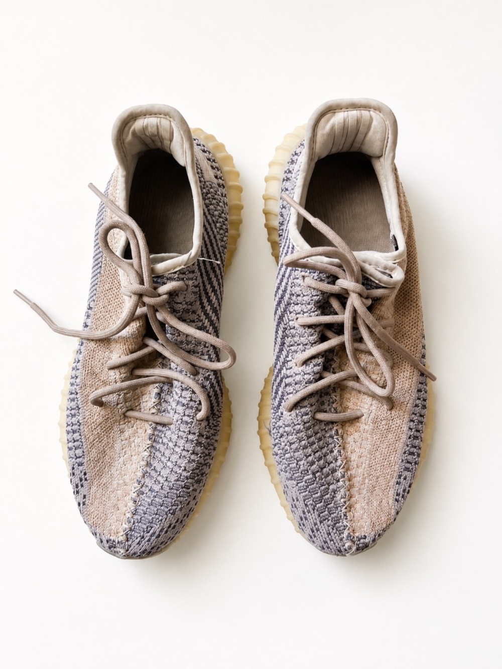 adidas Yeezy Boost 350 V2 Ash Pearl GY7658 Men’s Size 11 Sneakers Shoes